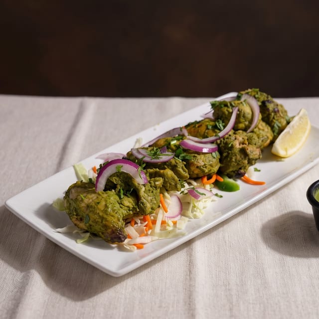 Hariyali Chicken Tikka.